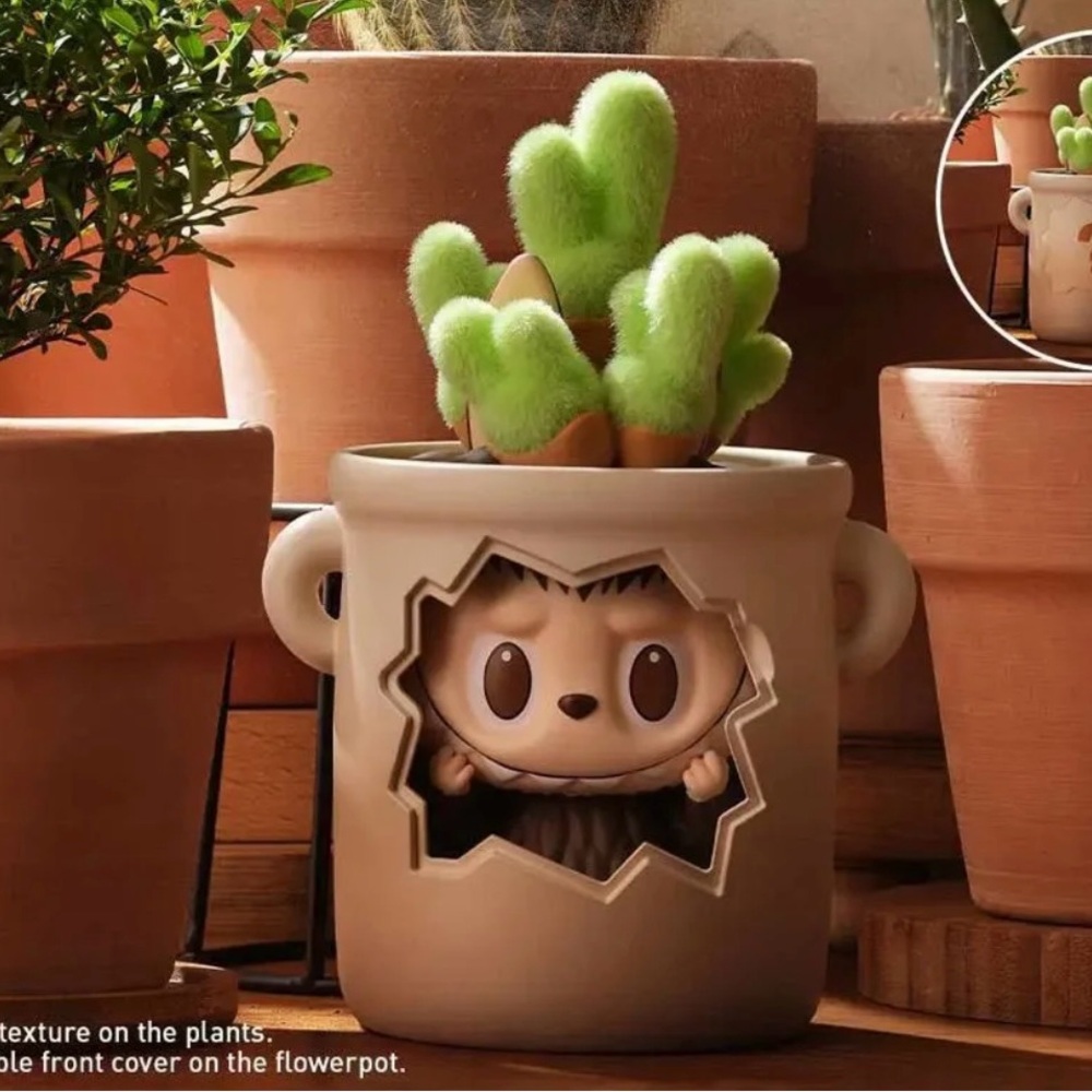 CONFIRMED (sealed bag/open box) Almost Hidden Flower Pot Figurine